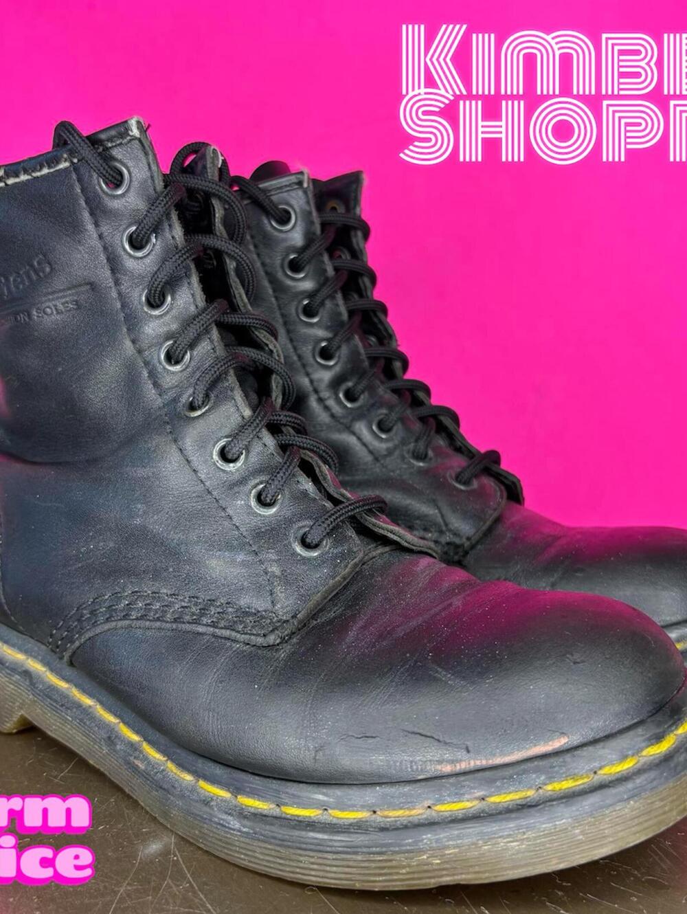 Dr. Martens Black Leather Lace-Up Boot US 7 UK 5 EU 38